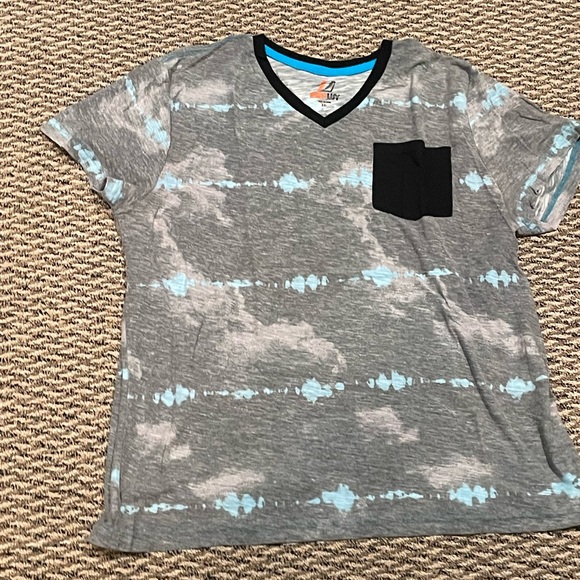 Amplify blue gray tye dye v neck t shirt - Picture 2 of 4